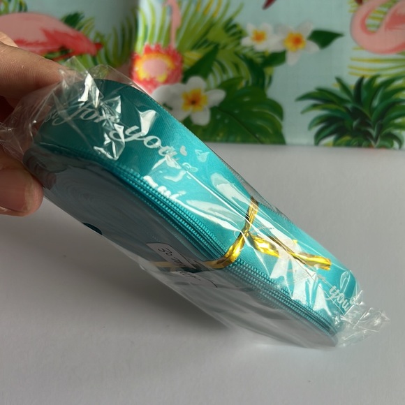 🆕 NEW 30 Meters Blue Satin Ribbon - Picture 3 of 6